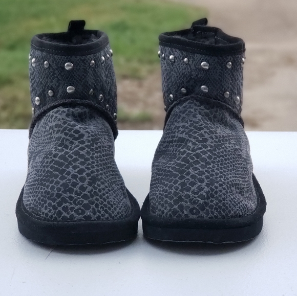 VS PINK Gray Animal Print Fur Lined Booties US 8 - Picture 2 of 12